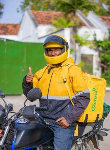 Glovo Trains 50 Riders in Mombasa on Road Safety